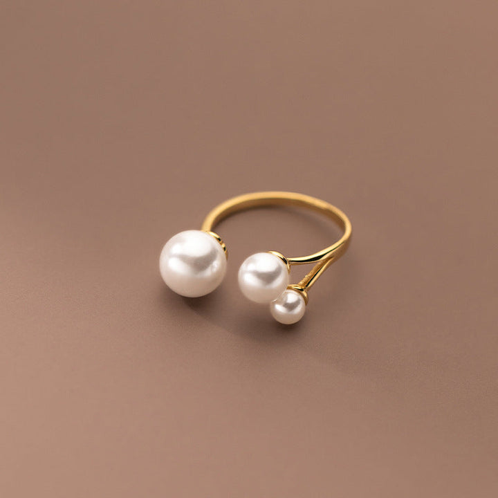 Bague en perles d'eau douce ajustable à triple niveau