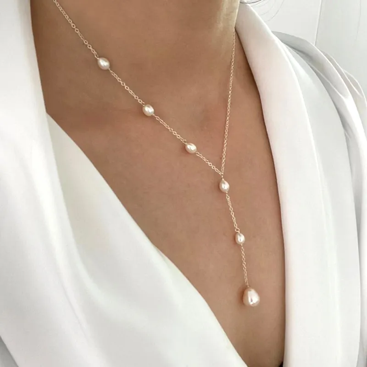 Collier Vintage en Perles Suspendu