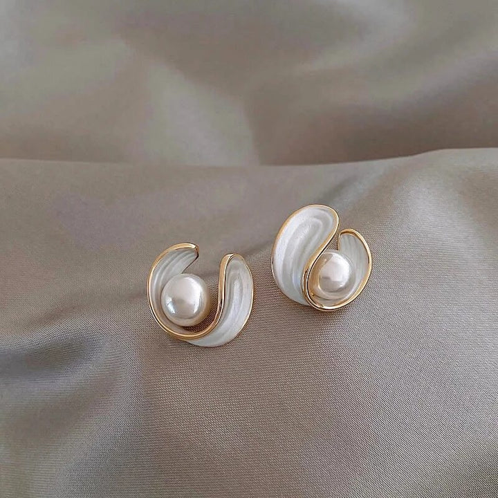 Boucles d'oreilles de luxe en opale blanche et perles d'or