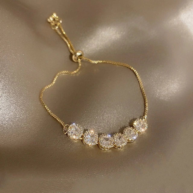 Bracelet ajustable en or avec zirconia de luxe