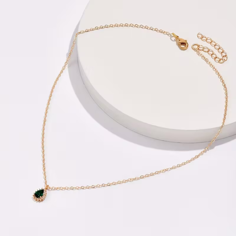 Collier de Rosée Émeraude